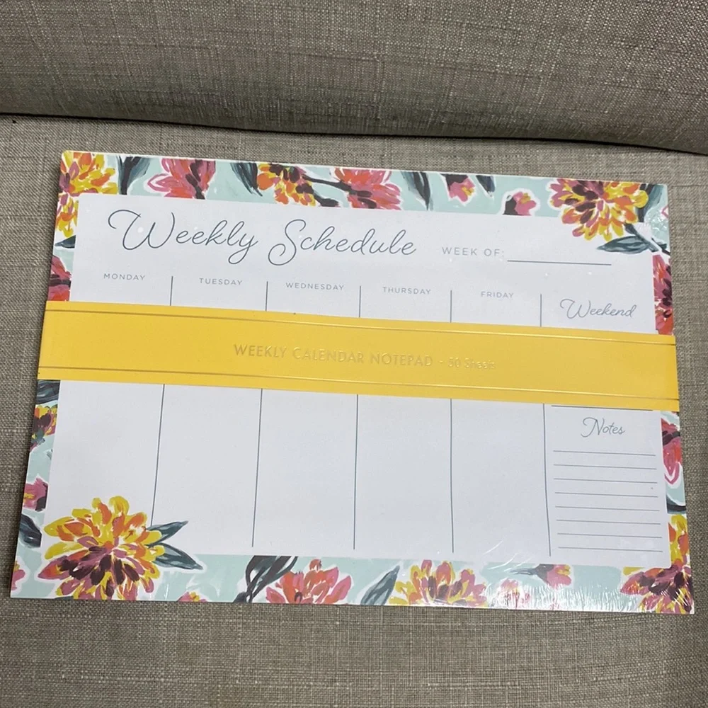 New Kohls Undated Weekly Calendar Planner Notepad 50 Sheets